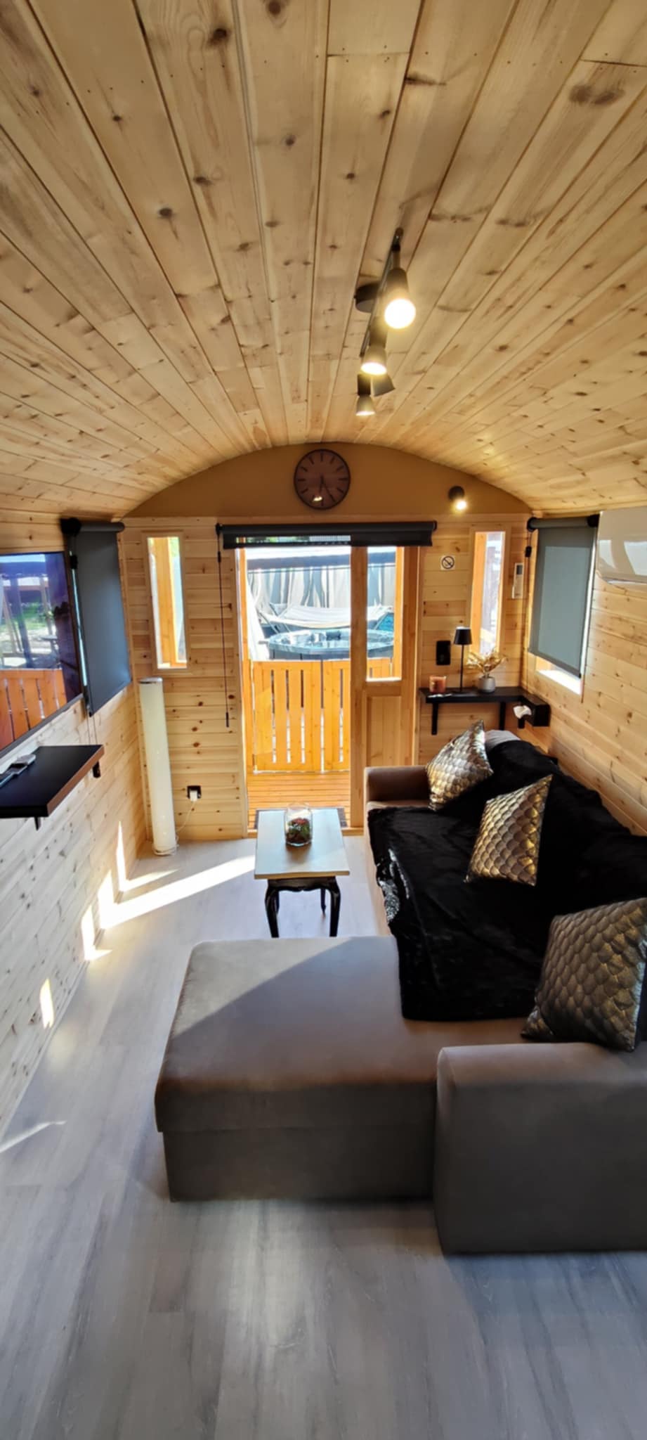 Privé rustruimte om na te genieten na een koppelmassage bij Zen-Room in Brakel